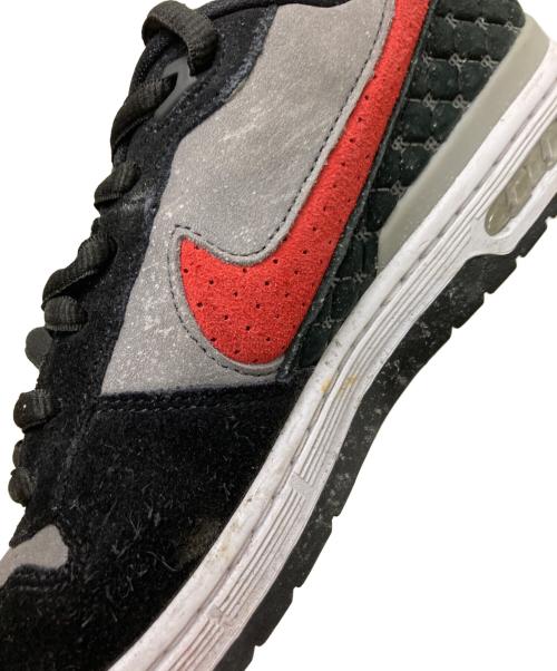 NIKE（ナイキ）NIKE (ナイキ) ローカットスニーカー グレー×ブラック サイズ:27.5㎝の古着・服飾アイテム
