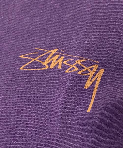 stussy（ステューシー）stussy (ステューシー) プリントTシャツ パープル サイズ:Mの古着・服飾アイテム
