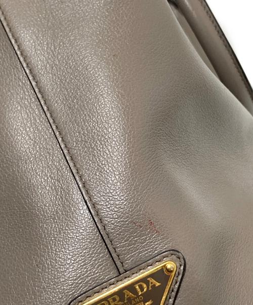 PRADA（プラダ）PRADA (プラダ) BORSA A MANO カーフレザートートバッグ グレージュ サイズ:下記参照の古着・服飾アイテム
