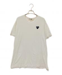 PLAY COMME des GARCONS（プレイコムデギャルソン）の古着「ハートワッペンＴシャツ」｜ホワイト
