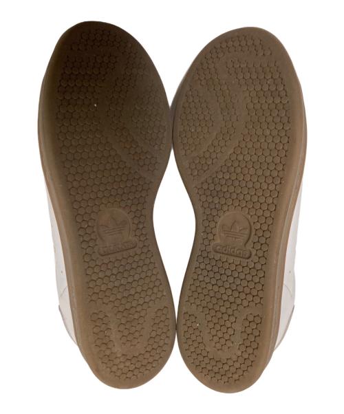 adidas（アディダス）adidas (アディダス) Stan Smith Lux ホワイト×ベージュ サイズ:26.5㎝の古着・服飾アイテム