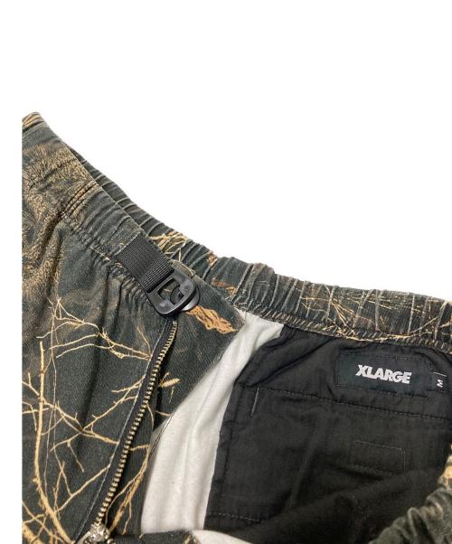 X-LARGE（エクストララージ）X-LARGE (エクストララージ) カモ柄カーゴパンツ ブラック サイズ:Mの古着・服飾アイテム
