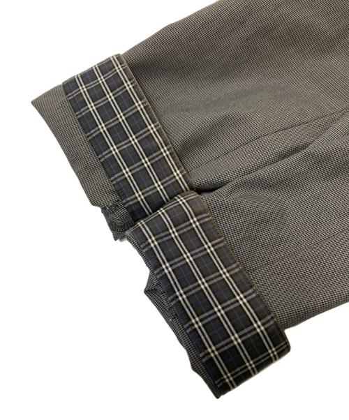 BURBERRY BLACK LABEL（バーバリーブラックレーベル）BURBERRY BLACK LABEL (バーバリーブラックレーベル) ジップアップジャケット グレー×ブラック サイズ:Lの古着・服飾アイテム