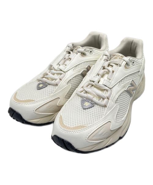 NEW BALANCE（ニューバランス）NEW BALANCE (ニューバランス) ローカットスニーカー ベージュ サイズ:24.0㎝の古着・服飾アイテム