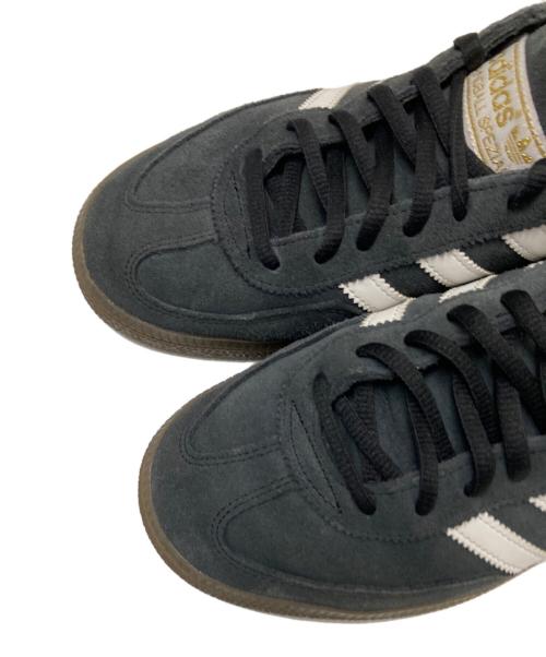 adidas（アディダス）adidas (アディダス) ローカットスニーカー ブラック×ブラウン サイズ:24.5cmの古着・服飾アイテム