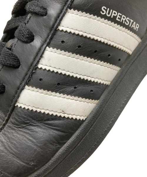 adidas（アディダス）adidas (アディダス) ローカットスニーカー ブラック サイズ:27.5㎝の古着・服飾アイテム