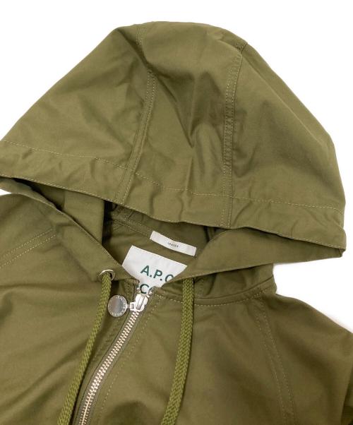 A.P.C.（アーペーセー）A.P.C. (アーペーセー) LACOSTE (ラコステ) Hooded Cotton Gabardine Jacket オリーブ サイズ:XSの古着・服飾アイテム