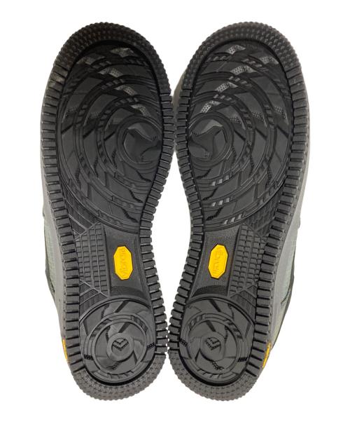 NIKE（ナイキ）NIKE (ナイキ) Air Force 1 '07 LX Vibram グリーン×ブラック サイズ:28.5cm 未使用品の古着・服飾アイテム