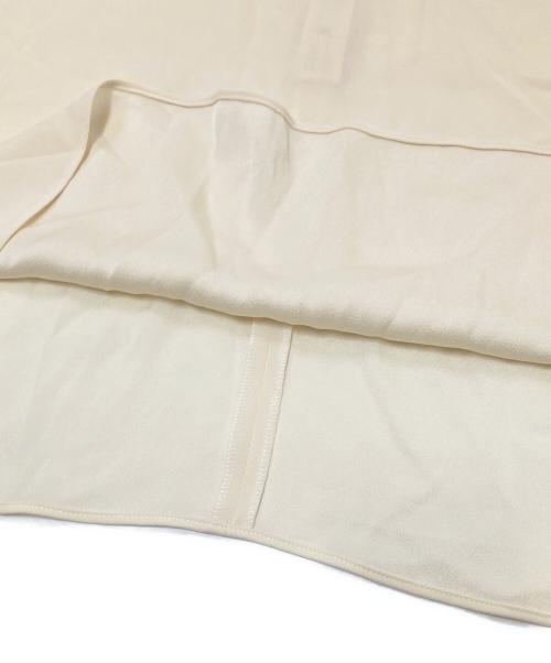 theory（セオリー）theory (セオリー) Satin Crepe Stand Collar Top ベージュ サイズ:Pの古着・服飾アイテム