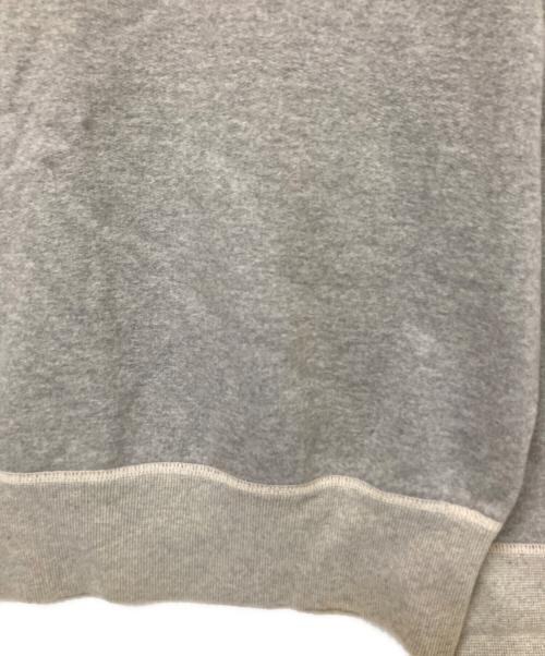 Joe McCOY（ジョーマッコイ）Joe McCOY (ジョーマッコイ) Ｖガゼットクルーネックスウェット グレー サイズ:Mの古着・服飾アイテム