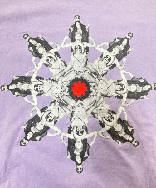 RED HOT CHILI PEPPERS（レッドホットチリペッパーズ）RED HOT CHILI PEPPERS (レッドホットチリペッパーズ) プリントTシャツ ラベンダー サイズ:Lの古着・服飾アイテム
