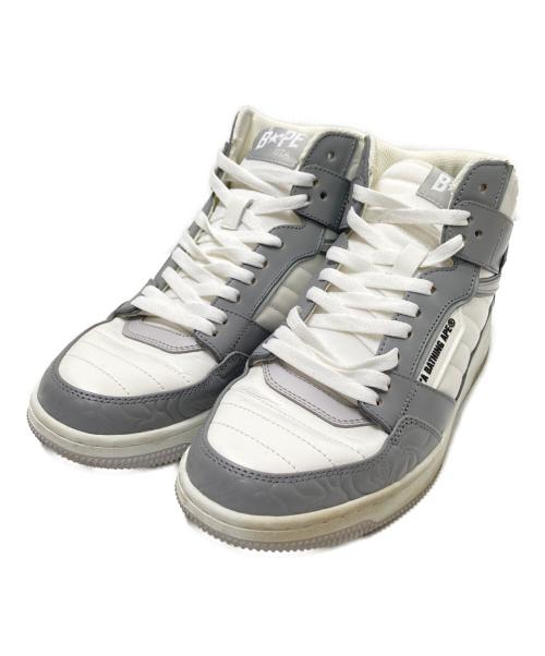 A BATHING APE（アベイシングエイプ）A BATHING APE (アベイシングエイプ) ハイカットスニーカー ホワイト サイズ:26.5㎝の古着・服飾アイテム