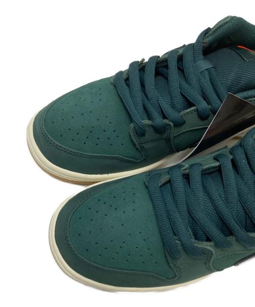 NIKE（ナイキ）NIKE (ナイキ) SB Dunk Low Pro ISO “Deep Fir” グリーン×ホワイト サイズ:28.5cm 未使用品の古着・服飾アイテム