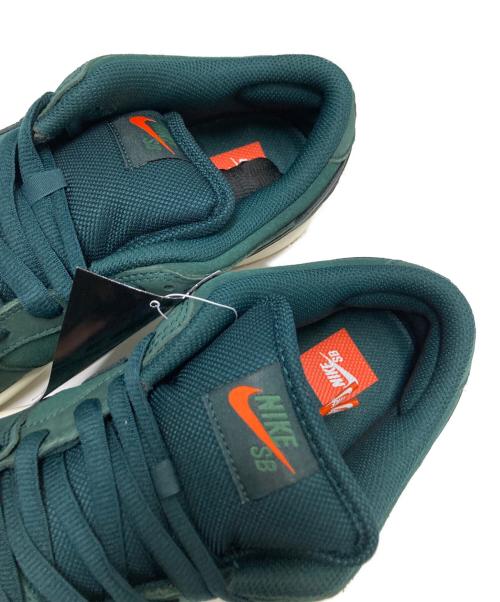 NIKE（ナイキ）NIKE (ナイキ) SB Dunk Low Pro ISO “Deep Fir” グリーン×ホワイト サイズ:28.5cm 未使用品の古着・服飾アイテム
