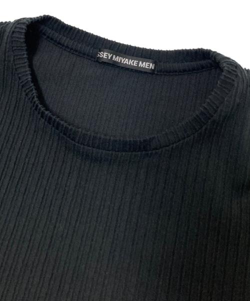 ISSEY MIYAKE MEN（イッセイミヤケメン）ISSEY MIYAKE MEN (イッセイミヤケメン) ジャガードストライプTシャツ ブラック サイズ:3の古着・服飾アイテム