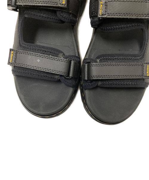 Dr.Martens（ドクターマーチン）Dr.Martens (ドクターマーチン) FORSTER マルチストラップ サンダル ブラック サイズ:US:8M/9Lの古着・服飾アイテム