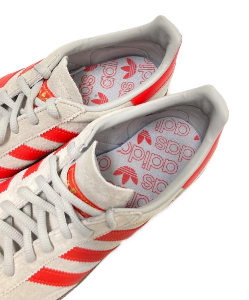 adidas（アディダス）adidas (アディダス) HANDBALL SPEZIAL GRAY RED GUM グレー×レッド サイズ:27.0cmの古着・服飾アイテム