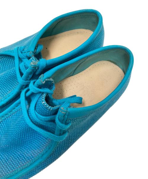 CLARKS（クラークス）CLARKS (クラークス) ワラビーシューズ グリーン×ベージュ サイズ:US:9 Mの古着・服飾アイテム