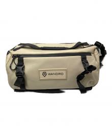 WANDRD（ワンダード）の古着「Rogue Sling 9L カメラバッグ」｜ベージュ