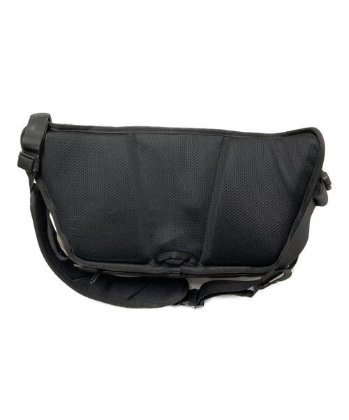 WANDRD（ワンダード）WANDRD (ワンダード) Rogue Sling 9L カメラバッグ ベージュ サイズ:下記参照の古着・服飾アイテム