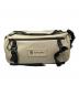 WANDRD（ワンダード）の古着「Rogue Sling 9L カメラバッグ」｜ベージュ