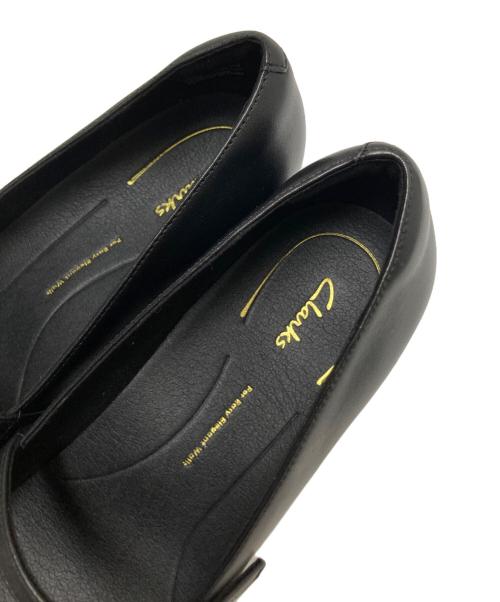 CLARKS（クラークス）CLARKS (クラークス) ヒールパンプス ブラック サイズ:US:7 1/2Mの古着・服飾アイテム