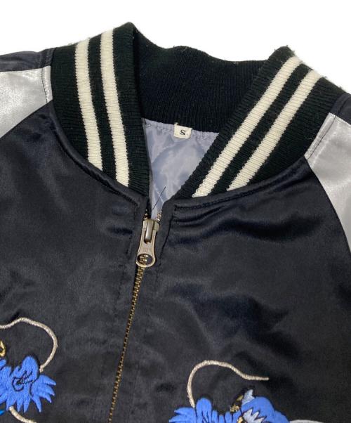 Prince co.（プリンス）Prince co. (プリンス) 飛翔龍スカジャン ブラック×シルバー サイズ:Mの古着・服飾アイテム