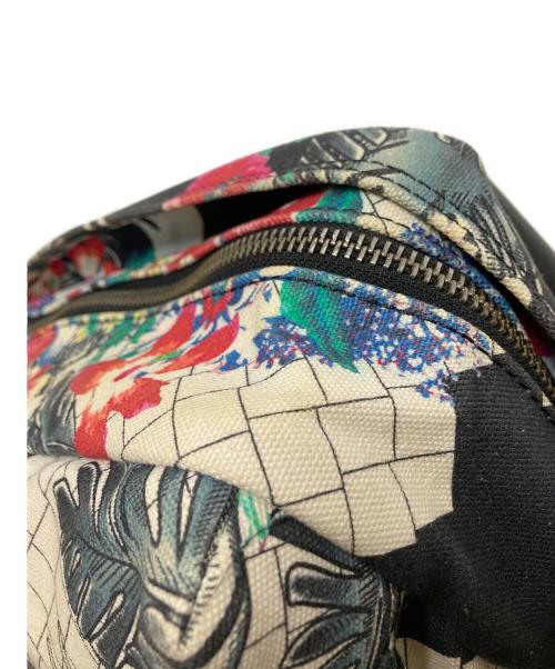 3.1 phillip lim（スリーワンフィリップリム）3.1 phillip lim (スリーワンフィリップリム) フラワープリントキャンバスボディバッグ マルチカラー サイズ:下記参照の古着・服飾アイテム