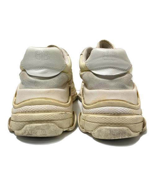 BALENCIAGA（バレンシアガ）BALENCIAGA (バレンシアガ) TRIPLE S ホワイト サイズ:28.5cmの古着・服飾アイテム