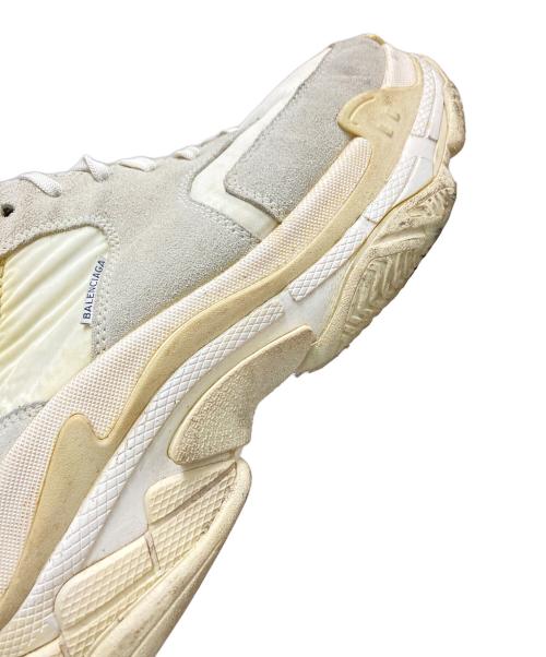 BALENCIAGA（バレンシアガ）BALENCIAGA (バレンシアガ) TRIPLE S ホワイト サイズ:28.5cmの古着・服飾アイテム