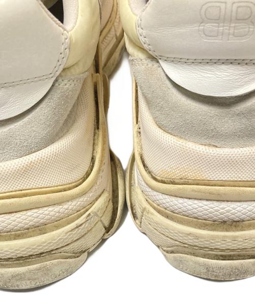 BALENCIAGA（バレンシアガ）BALENCIAGA (バレンシアガ) TRIPLE S ホワイト サイズ:28.5cmの古着・服飾アイテム
