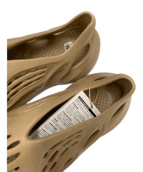 adidas（アディダス）adidas (アディダス) YEEZY Foam Runner Clay Taup ベージュ サイズ:26.5㎝の古着・服飾アイテム