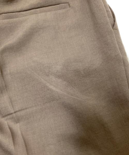 INDIVI（インディヴィ）INDIVI (インディヴィ) ノーカラージャケットセットアップ ベージュ サイズ:JKT:36/PT:38の古着・服飾アイテム