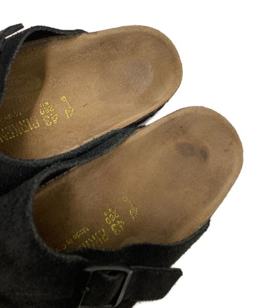 BIRKENSTOCK（ビルケンシュトック）BIRKENSTOCK (ビルケンシュトック) スウェード切替サンダル ブラック サイズ:28.0cmの古着・服飾アイテム