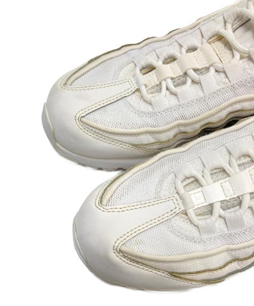 NIKE（ナイキ）NIKE (ナイキ) ローカットスニーカー ホワイト サイズ:25.0㎝の古着・服飾アイテム
