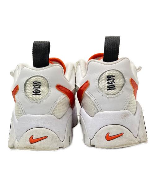 NIKE（ナイキ）NIKE (ナイキ) AIR BARRAGE LOW EMB ホワイト×オレンジ サイズ:27.0cmの古着・服飾アイテム