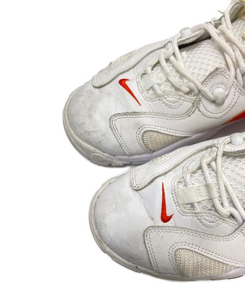 NIKE（ナイキ）NIKE (ナイキ) AIR BARRAGE LOW EMB ホワイト×オレンジ サイズ:27.0cmの古着・服飾アイテム