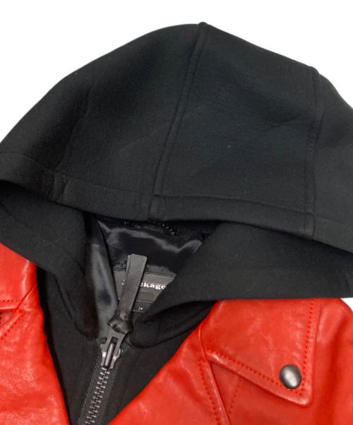 mackage（マッカージュ）mackage (マッカージュ) フードレイヤードレザーライダースジャケット レッド×ブラック（flame） サイズ:38の古着・服飾アイテム