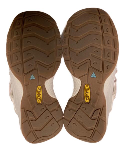 KEEN（キーン）KEEN (キーン) ユニーク アストリア ホワイト サイズ:24.0㎝の古着・服飾アイテム