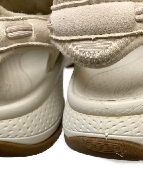 KEEN（キーン）KEEN (キーン) ユニーク アストリア ホワイト サイズ:24.0㎝の古着・服飾アイテム