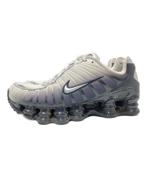 NIKE（ナイキ）NIKE (ナイキ) ローカットスニーカー ホワイト サイズ:23.0cmの古着・服飾アイテム