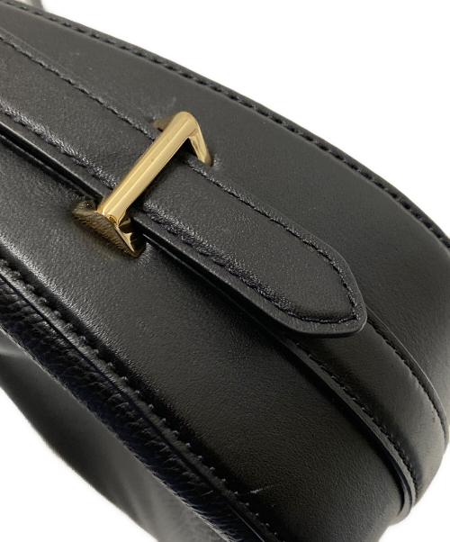 Kate Spade（ケイトスペード）Kate Spade (ケイトスペード) リブスモールフラップクロスボディ ブラック サイズ:下記参照の古着・服飾アイテム