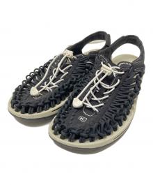 KEEN（キーン）の古着「UNEEK」｜ブラック×ホワイト