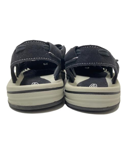 KEEN（キーン）KEEN (キーン) UNEEK ブラック×ホワイト サイズ:26.5㎝の古着・服飾アイテム