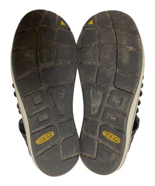 KEEN（キーン）KEEN (キーン) UNEEK ブラック×ホワイト サイズ:26.5㎝の古着・服飾アイテム