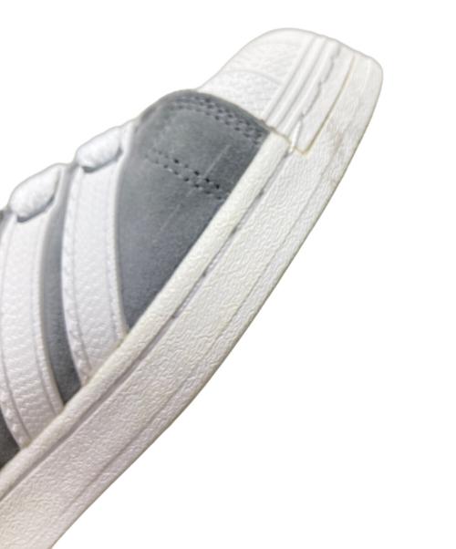adidas（アディダス）adidas (アディダス) SST SUPERMODIFIED ホワイト×グレー サイズ:27.5cmの古着・服飾アイテム