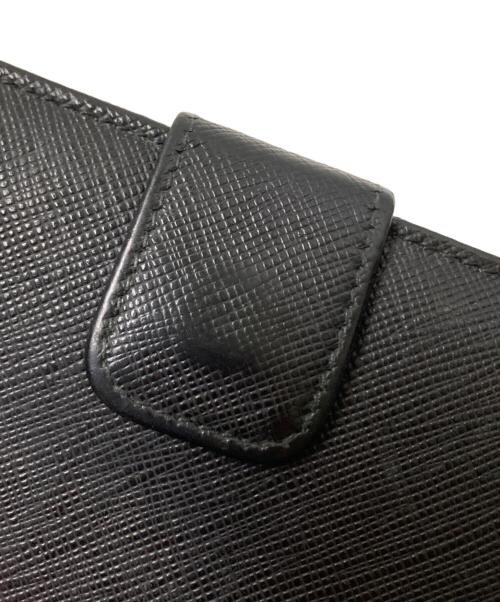 PRADA（プラダ）PRADA (プラダ) サフィアーノレザー2つ折り財布 ブラック サイズ:下記参照の古着・服飾アイテム