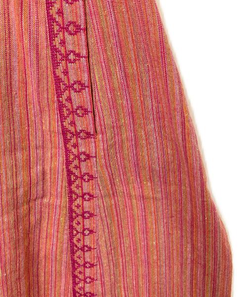 freada（フリーダ）freada (フリーダ) 刺繍柄ワンピース レッド サイズ:FREEの古着・服飾アイテム