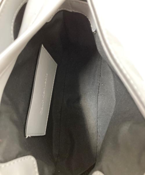ck Calvin Klein（シーケーカルバンクライン）ck Calvin Klein (シーケーカルバンクライン) ショルダーバッグ グレー サイズ:下記参照の古着・服飾アイテム