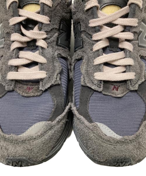 NEW BALANCE（ニューバランス）NEW BALANCE (ニューバランス) 2002ローカットスニーカー グレー サイズ:27.0cmの古着・服飾アイテム